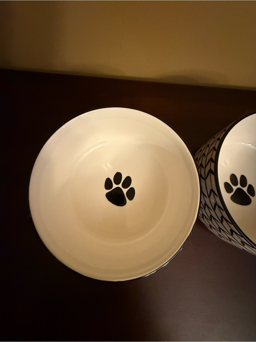 Black & White Paw-Print Stoneware Ceramic Dog Bowl Set cleaned and sanitized. - Picture 5 of 17